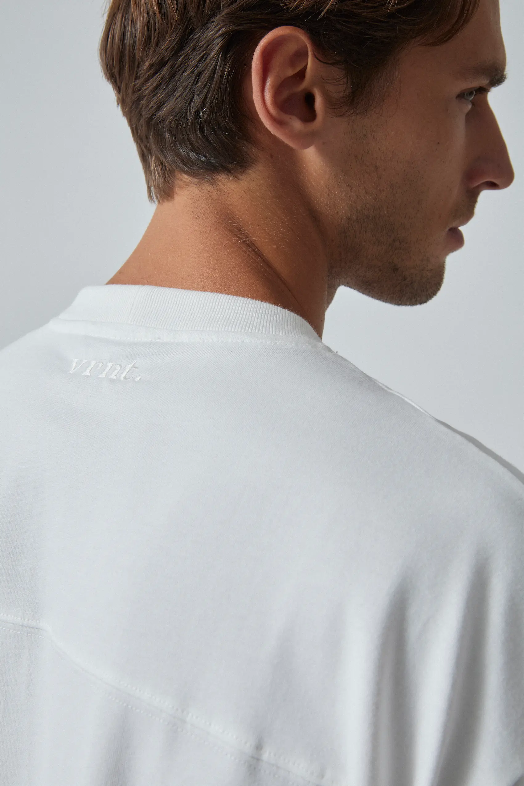 t-shirt oversize BASE off-white