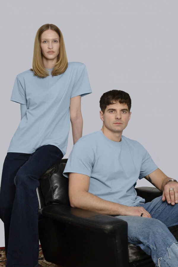 t-shirt regular TRACE z poduszkami baby blue