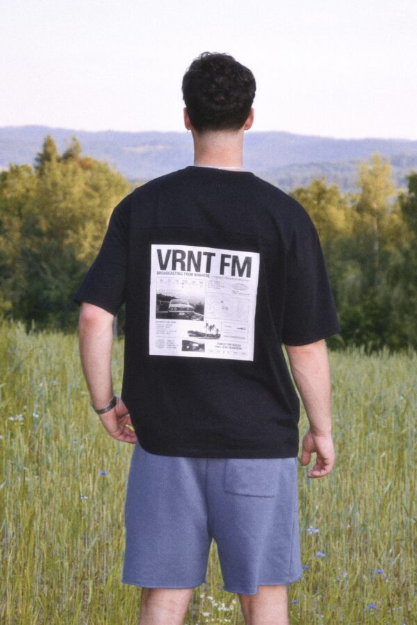 t-shirt oversize BASE fm black